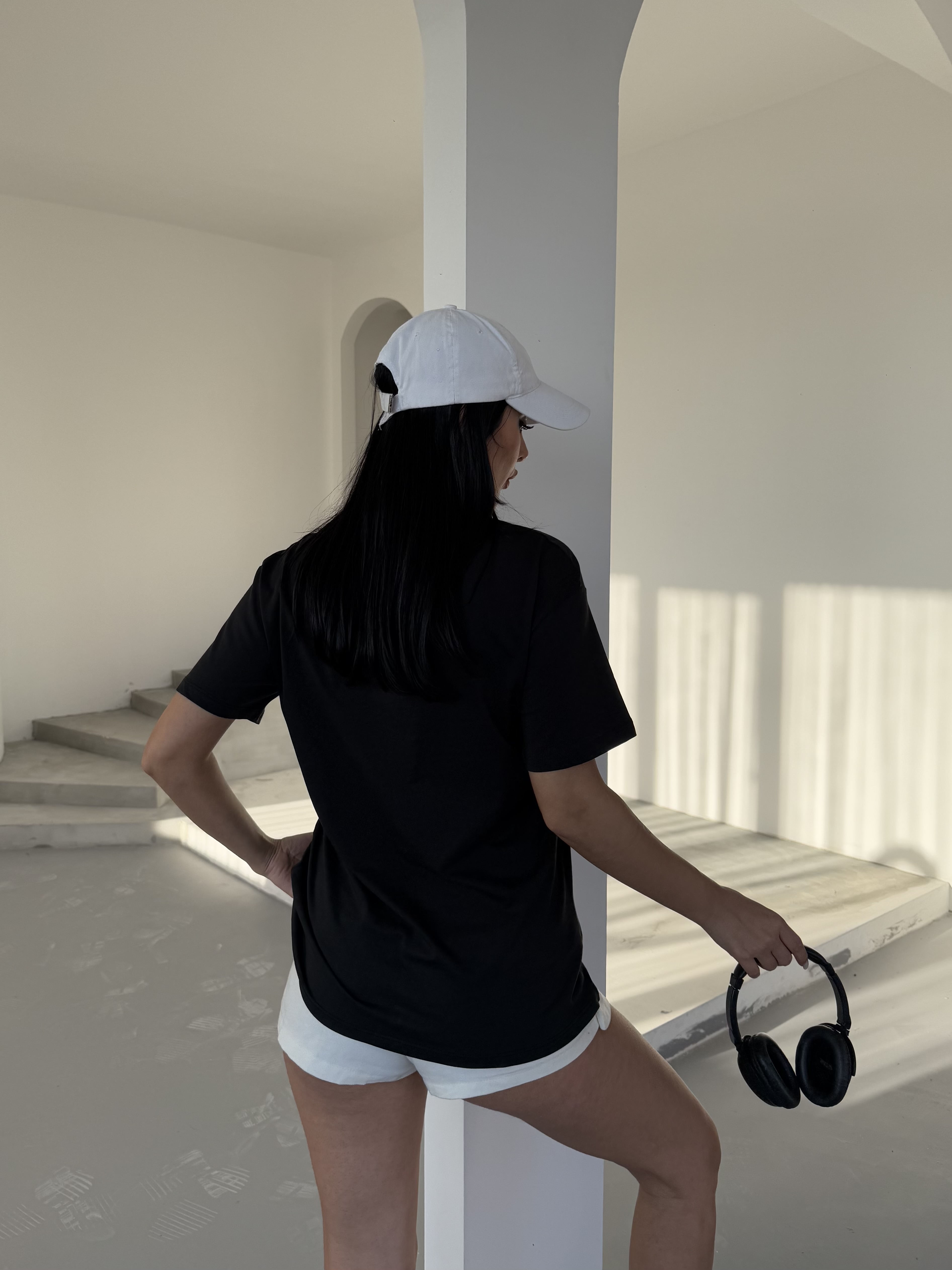 Siyah Baskılı Taşlı Tshirt Regular Fit / Normal Kesim ek resim